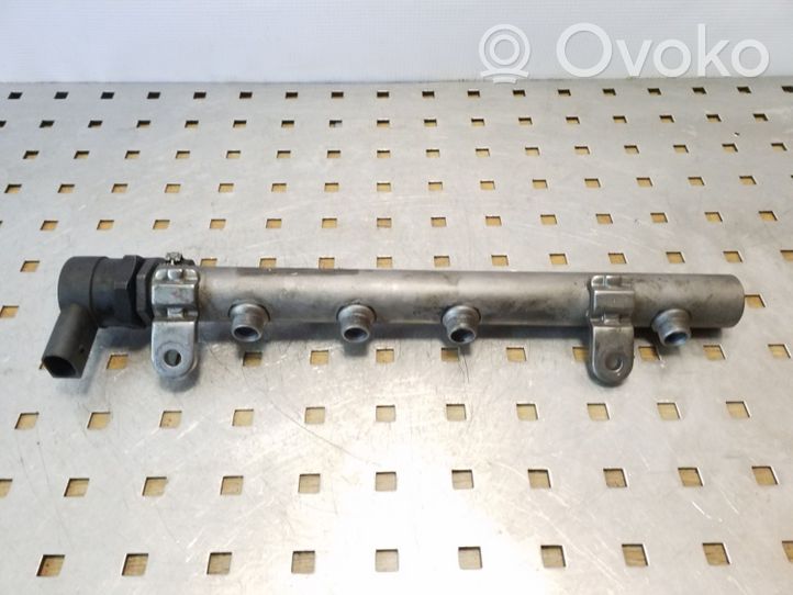 Chrysler 300 - 300C Kraftstoffverteiler Einspritzleiste Verteilerrohr A6420700495002