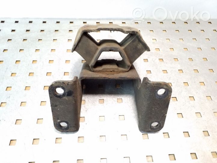 Iveco Daily 35 - 40.10 Supporto della scatola del cambio 504085410