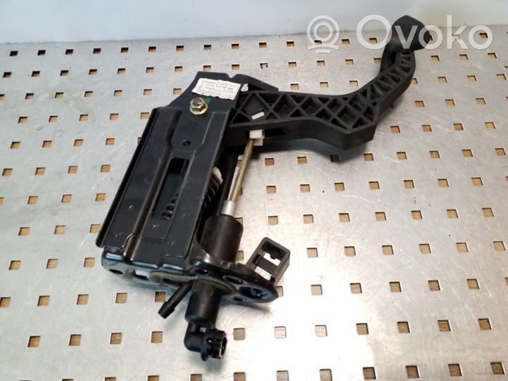 Volkswagen New Beetle Clutch pedal 1J1721059