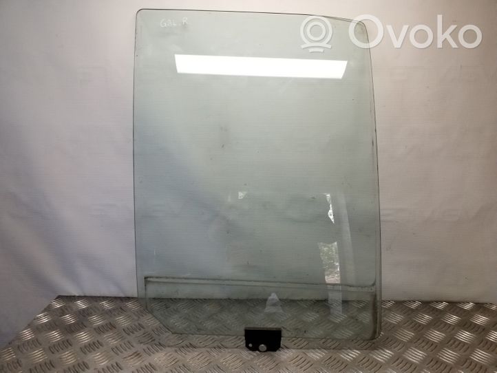 Jeep Cherokee III KJ Rear door window glass 