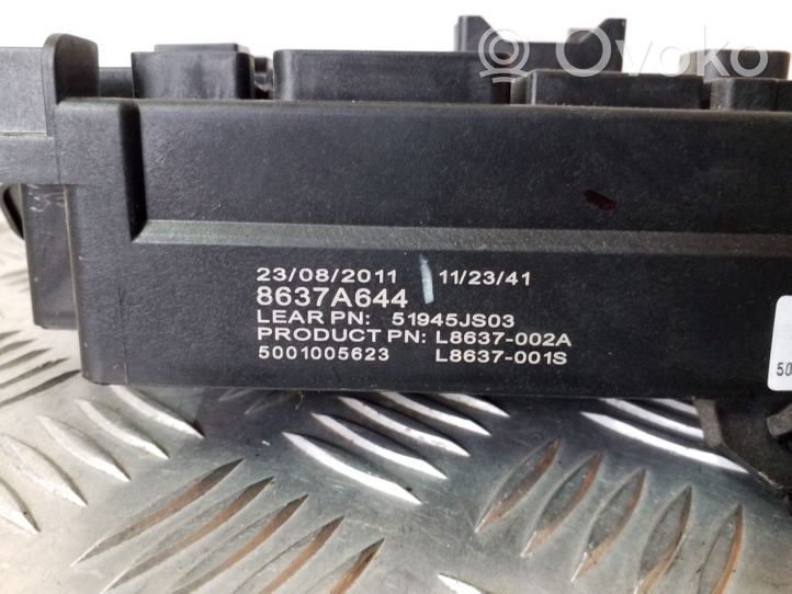 Mitsubishi ASX Module de fusibles 8637A644