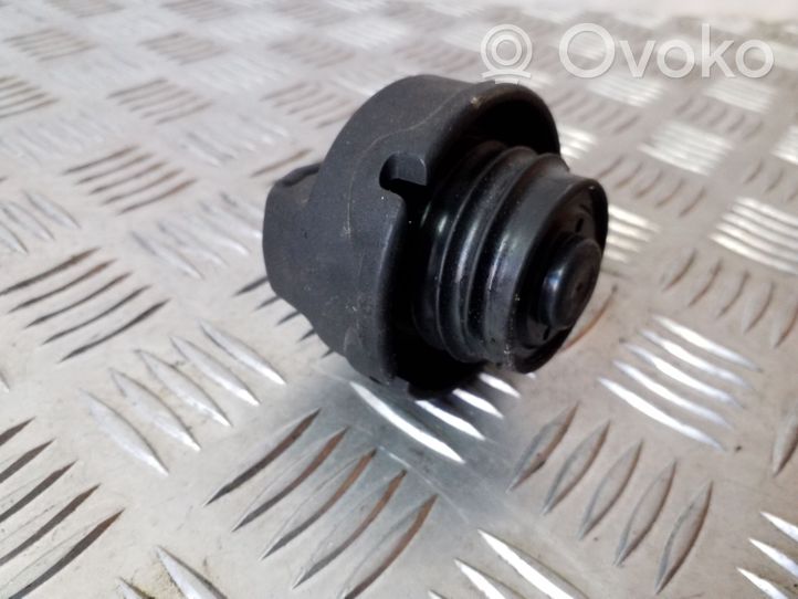 Audi A4 S4 B5 8D Tappo del serbatoio del carburante 1H0201553B