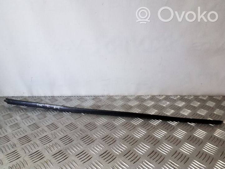 Audi A4 S4 B5 8D Rivestimento parabrezza 