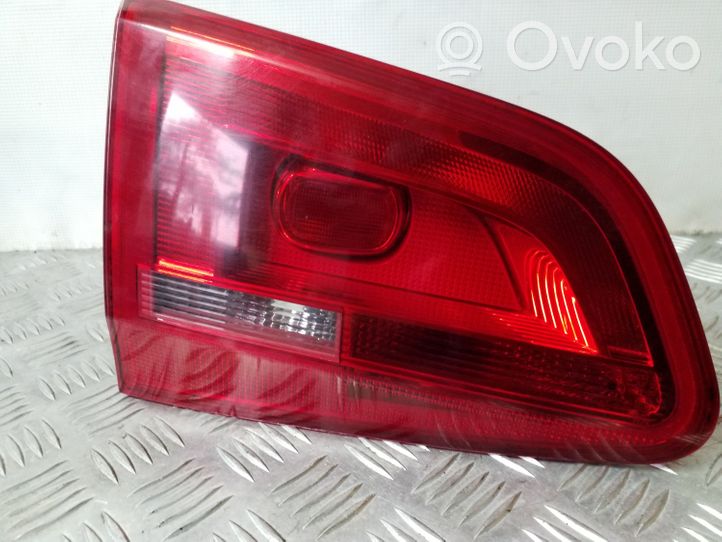 Volkswagen Sharan Lampy tylnej klapy bagażnika 7N0945093G