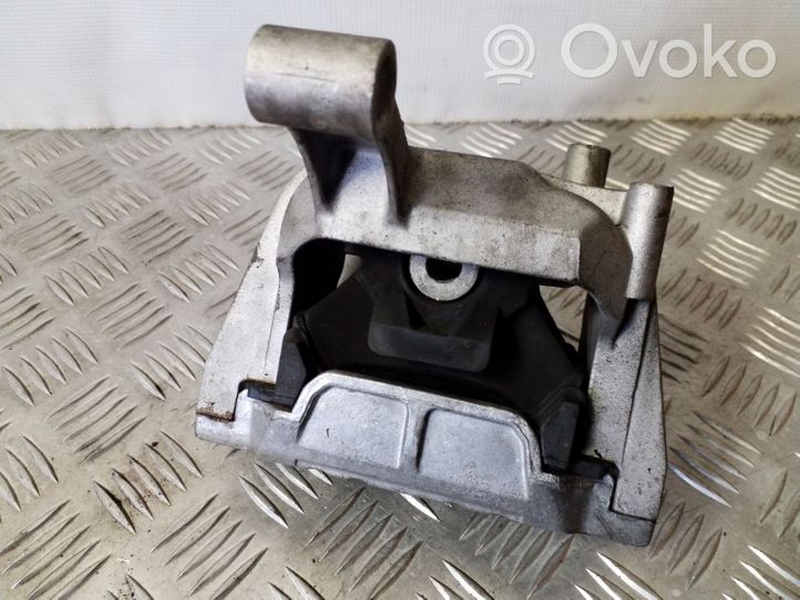 Volkswagen Sharan Supporto di montaggio del motore 5N0199262F