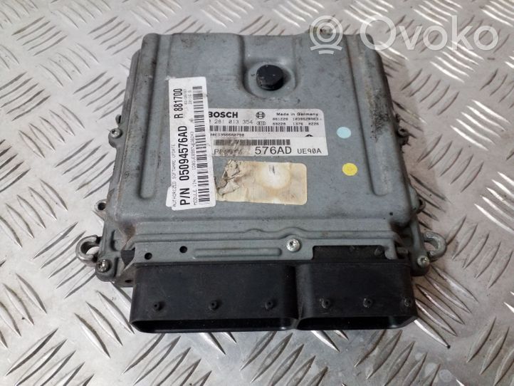 Dodge Nitro Calculateur moteur ECU 05094576AD