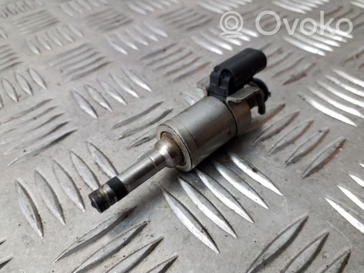 Ford Focus Fuel injector DM5G9F593AA