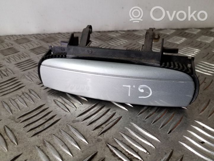 Audi A3 S3 A3 Sportback 8P Klamka zewnętrzna drzwi tylnych 4B0839885