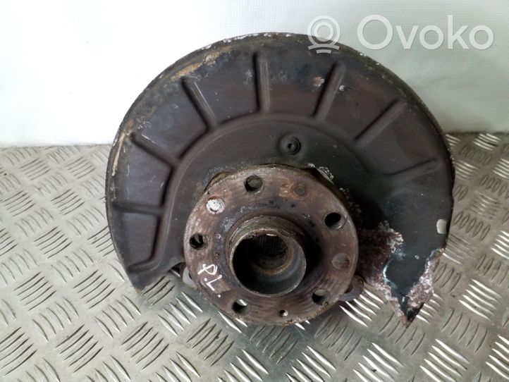 Audi A3 S3 A3 Sportback 8P Fuso a snodo con mozzo ruota anteriore 