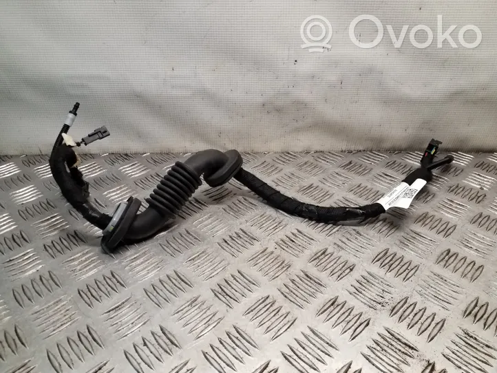 Opel Mokka Arnés de cableado de la puerta trasera/maletero 42399938