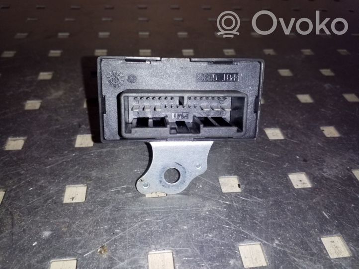 Toyota Avensis T270 Other relay 8594005060