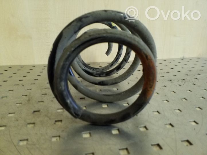 Volkswagen PASSAT B7 Front coil spring 