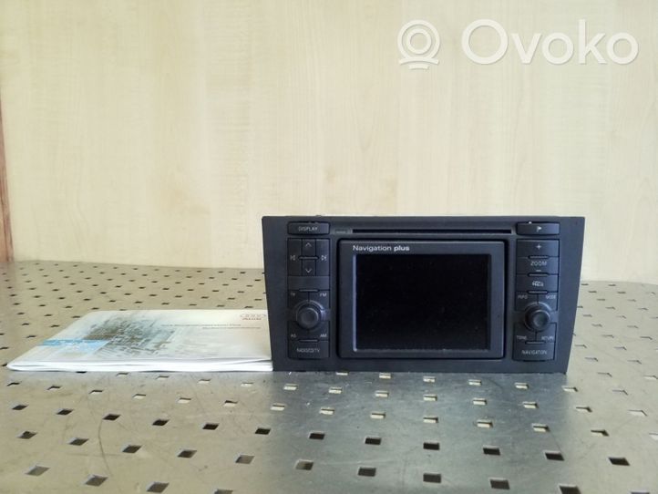 Audi A6 S6 C5 4B Panel / Radioodtwarzacz CD/DVD/GPS 4B0035192K