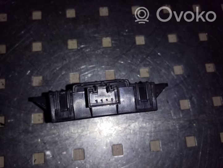 Volkswagen Caddy Alarm control unit/module 1K0907719C