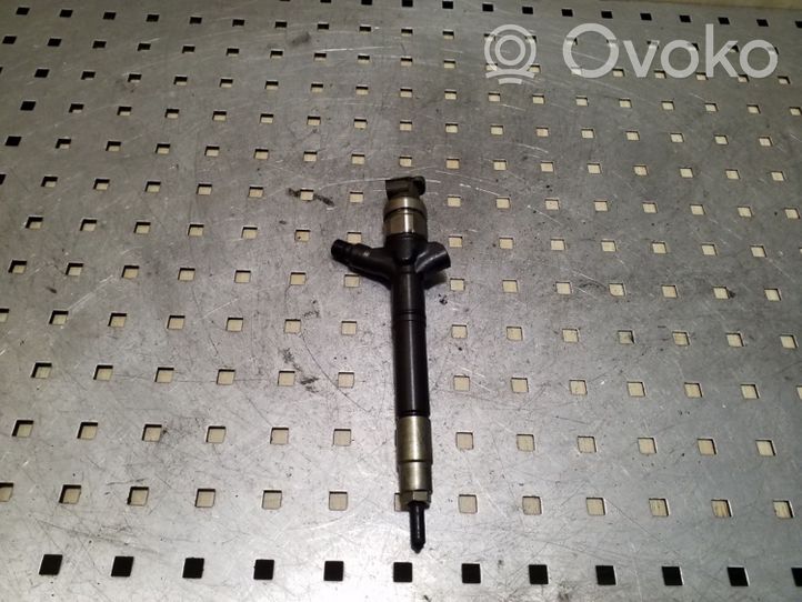 Toyota Avensis T250 Injecteur de carburant 236700R160