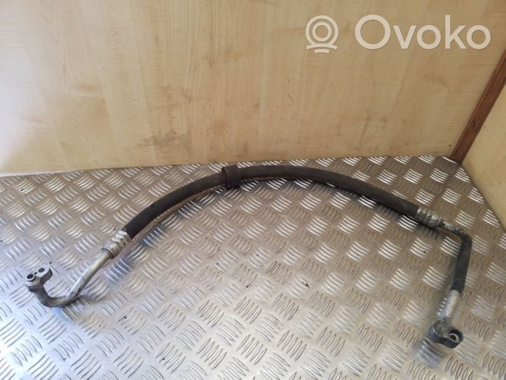 Audi A2 Air conditioning (A/C) pipe/hose 8Z0260701