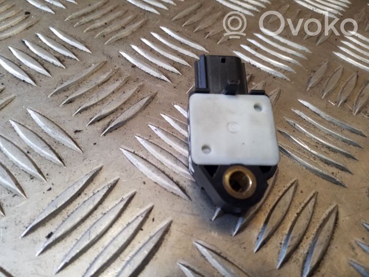 Toyota Avensis T270 Gaisa spilvenu trieciensensors 8983105040