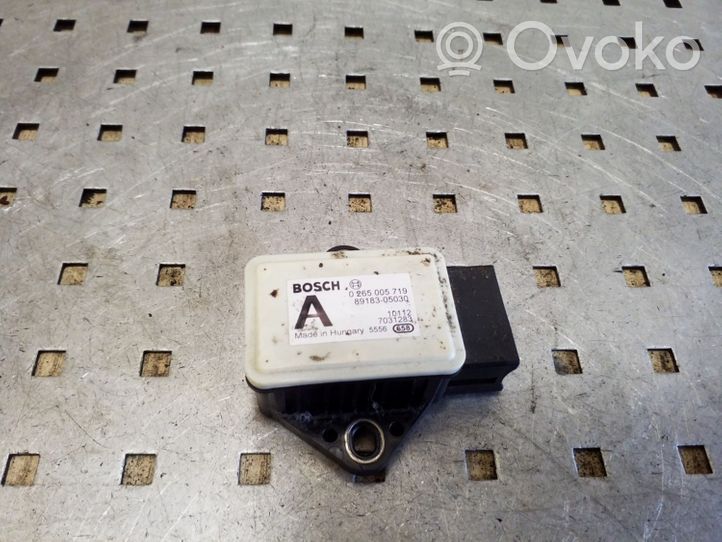 Toyota Avensis T270 Sensor ESP de aceleración de frecuencia del intermitente 0265005719