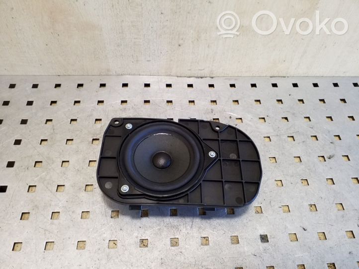 BMW 5 F10 F11 Enceinte de plage arrière 9239183