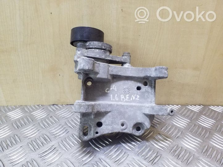 Citroen C4 I Support de générateur / alternateur 9637349380