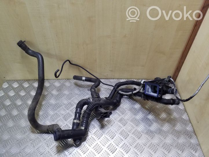 Mazda 3 I Boîtier de thermostat / thermostat 9647767180