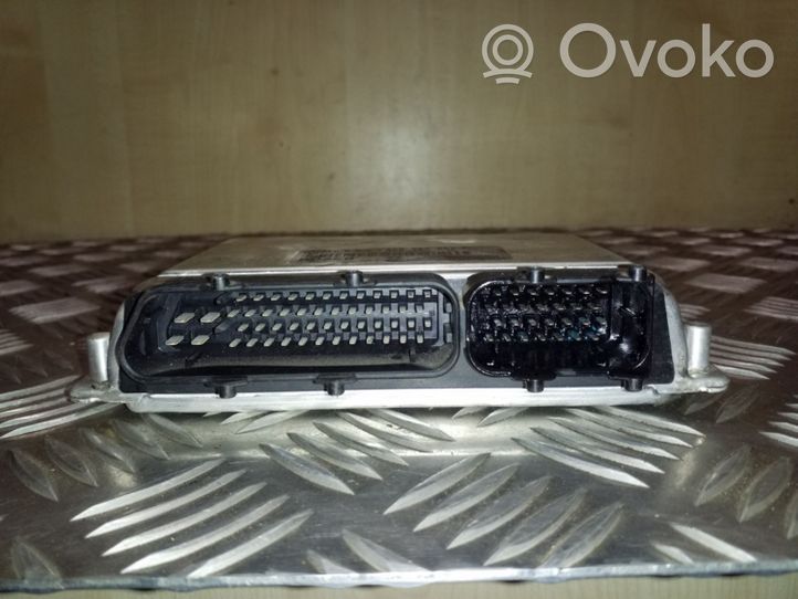 Audi A6 S6 C5 4B Sterownik / Moduł ECU 4D0907551F