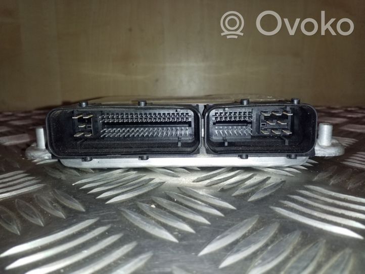 Audi A6 S6 C5 4B Unidad de control/módulo del motor 038906019CF