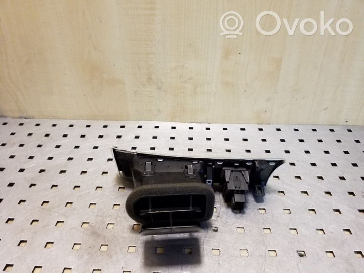 Audi A6 S6 C6 4F Moldura protectora de la rejilla de ventilación lateral del panel 4F2820902D