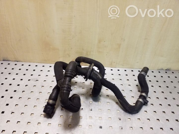 Audi A6 S6 C6 4F Engine coolant pipe/hose 