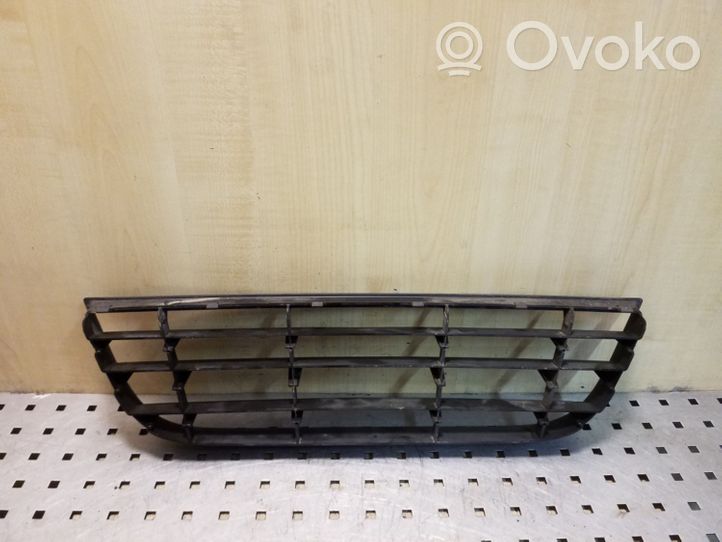 Volkswagen Polo IV 9N3 Grille inférieure de pare-chocs avant 6Q0853677B