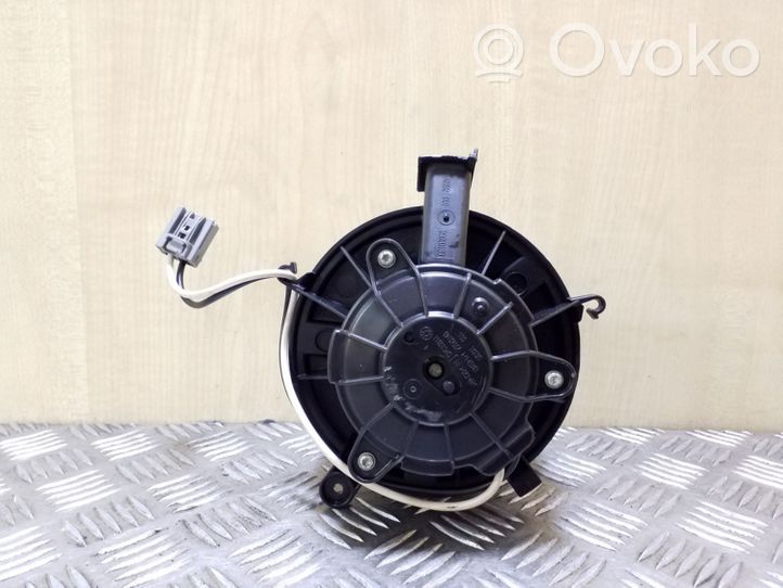 Opel Astra J Heater fan/blower 25020139