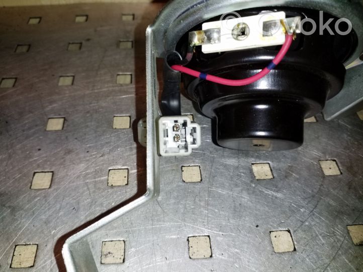 Honda Accord Enceinte haute fréquence dans les portes arrière G08617C2