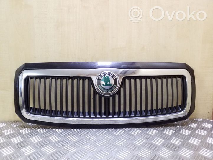 Skoda Fabia Mk1 (6Y) Maskownica / Grill / Atrapa górna chłodnicy 6Y0853661