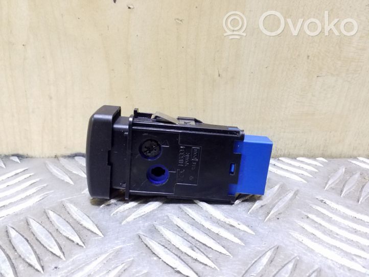 Opel Frontera B Differential lock switch M16334