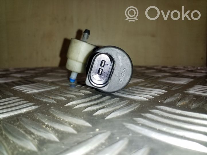 Skoda Octavia Mk1 (1U) Pompe de lave-glace de pare-brise 