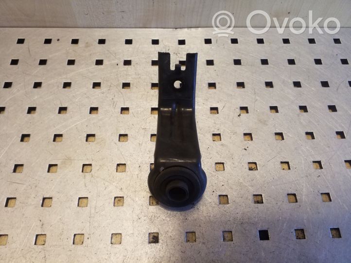 Toyota Avensis T270 Radiator mount bracket 165230R010