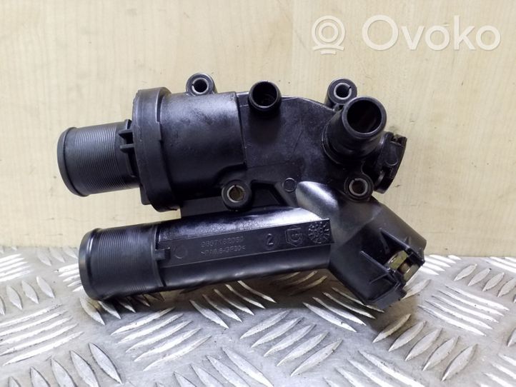 Land Rover Freelander 2 - LR2 Termostato/alloggiamento del termostato 9657182080