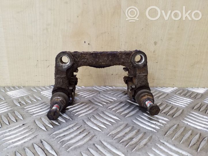 Land Rover Freelander 2 - LR2 Supporto della pinza del freno posteriore 