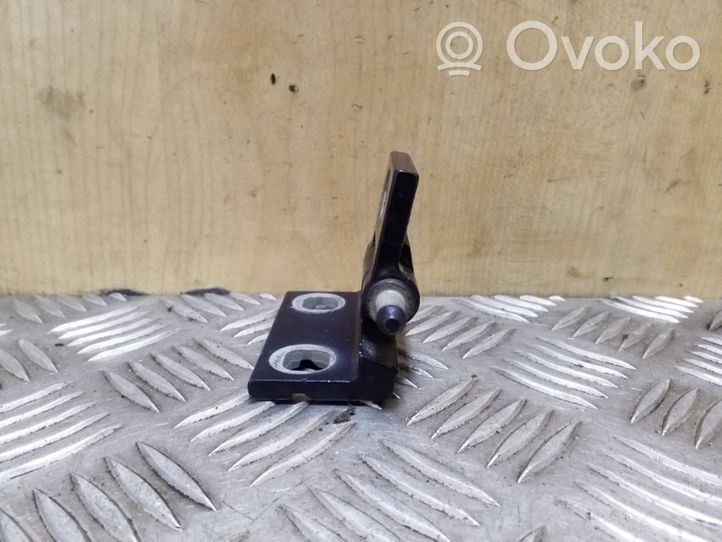 Volvo V70 Rear door upper hinge 