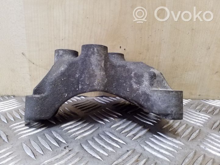 Opel Astra J Supporto di montaggio scatola del cambio 13248568