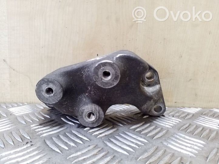 Opel Astra J Supporto di montaggio scatola del cambio 13248568