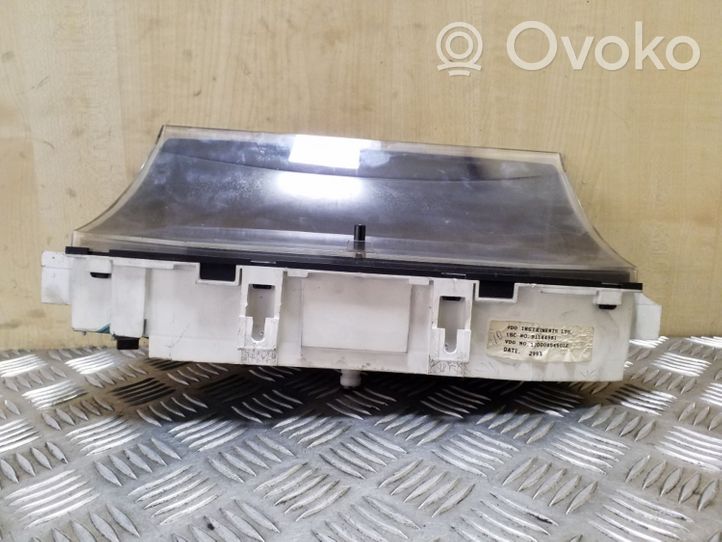 Opel Frontera A Compteur de vitesse tableau de bord 81117707