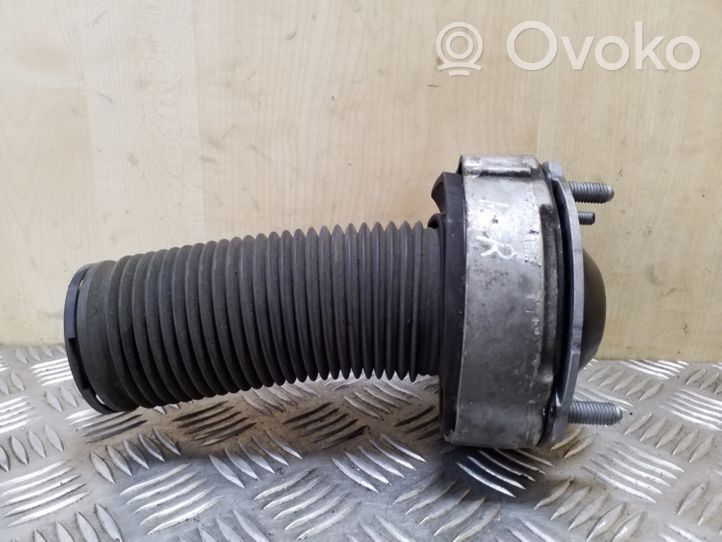 Volkswagen Touareg II Supporto per montante superiore anteriore 7P0412295C