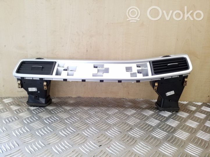 Volkswagen Touareg II Griglia di ventilazione centrale cruscotto 7P1857190A