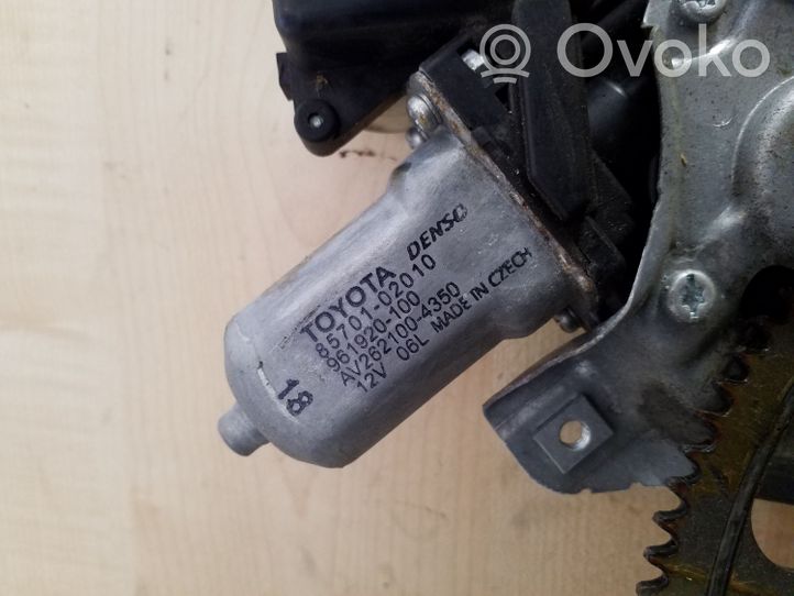 Toyota Avensis T270 Mécanisme de lève-vitre avec moteur 912020103