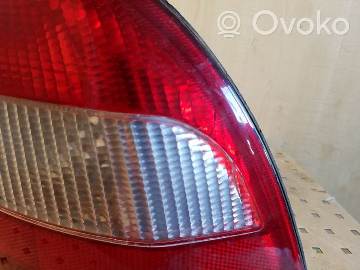 Opel Vectra B Lampa tylna 37360748