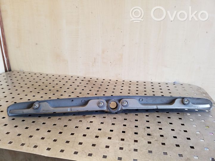 Opel Vectra B Rivestimento portellone 90463727