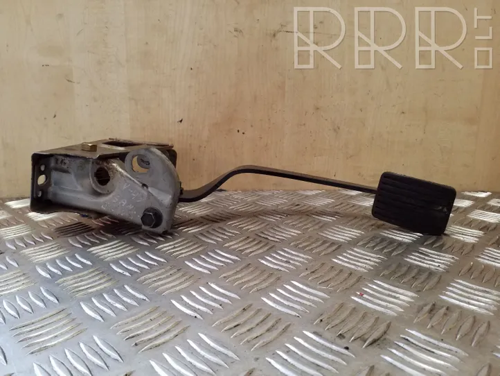 Volvo S40, V40 Clutch pedal 