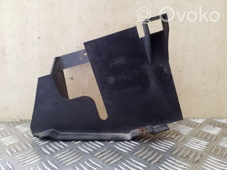 BMW X3 E83 Altra parte del vano motore 3404140