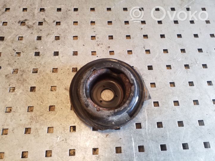 KIA Soul Coil spring mount 